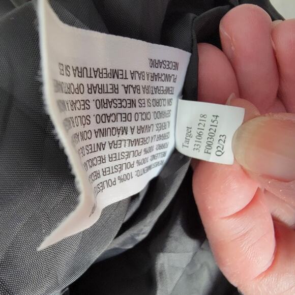 Wild Fable Black Puffer Vest L Shiny Quilted Zip Front Sleeveless Jacket - Picture 6 of 8